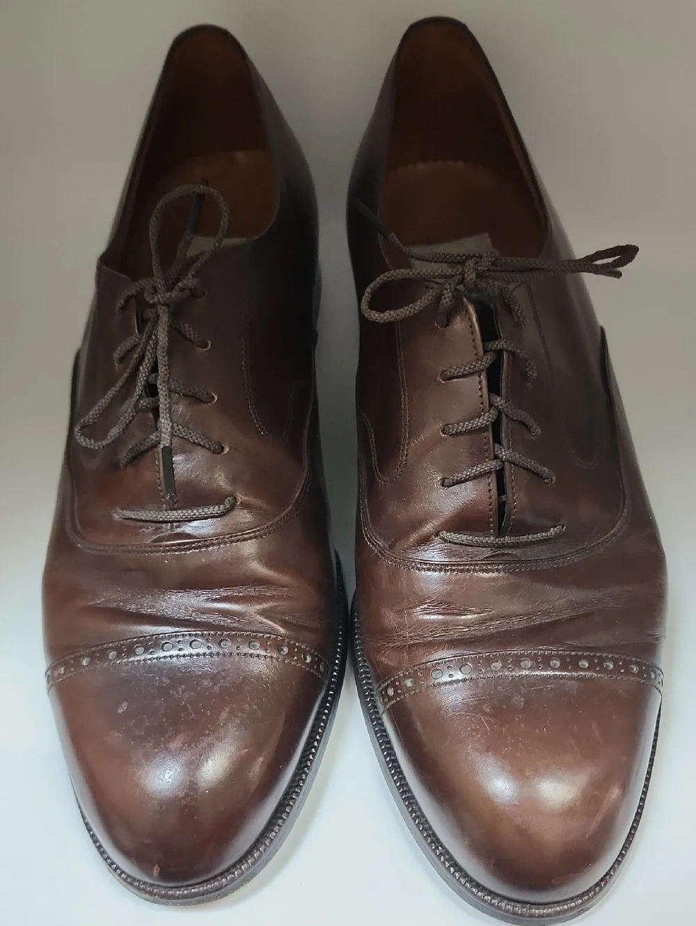 Bally‎ London 712 Size 8d Classic Brown Leather Cap-Toe Oxford Dress Shoes